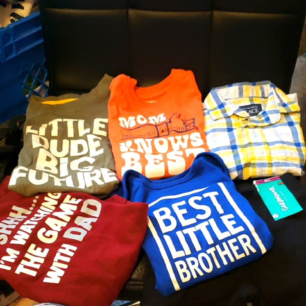 6Pc Graphic Tee's, Plaid Shirt And Shorts BUNDLE DEAL 9-18 MONTHS EuC